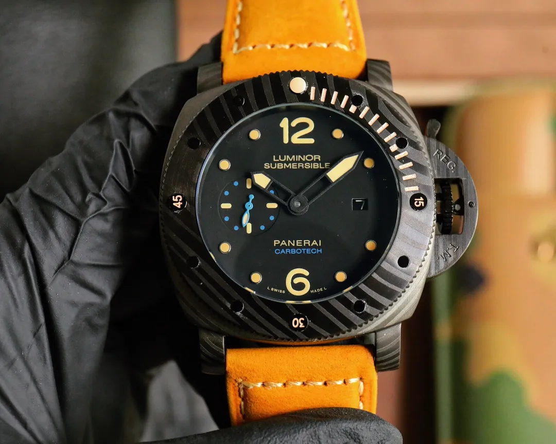 Panerai Luminor Submersible Black Ceramic Case Automatic Dive Watch with Orange Suede Strap Neat 820