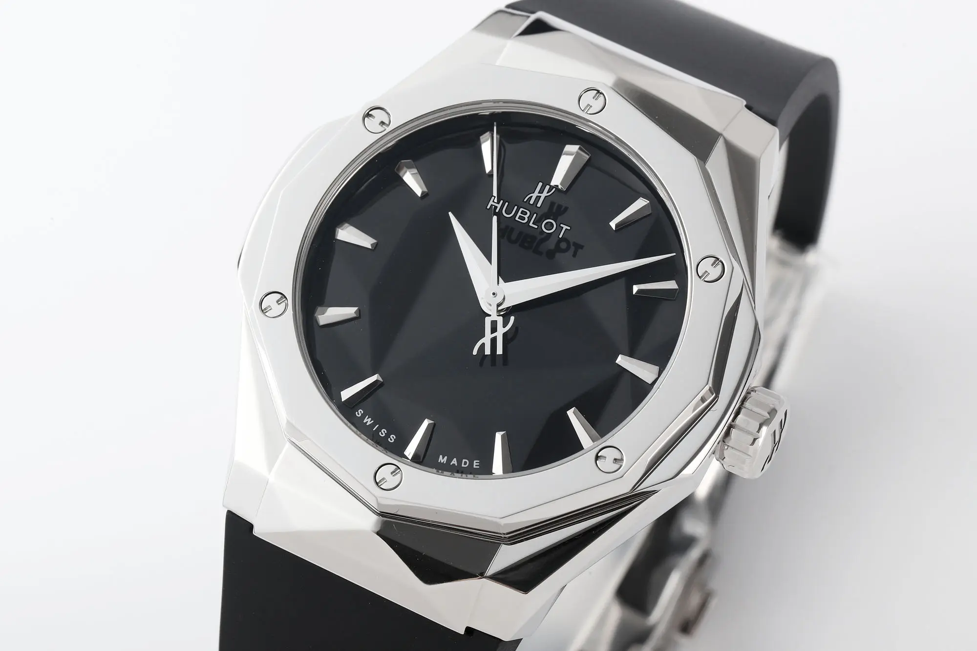 BB Factory Hublot  Fusion x Richard Orlinski Black Dial Stainless Steel Rubber Strap Super Clone Watch Supportive 1348