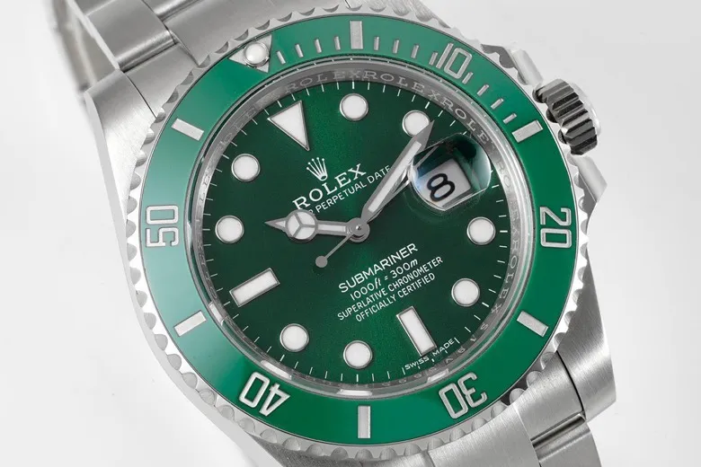 VS Factory Rolex Submariner 40mm Date Hulk Green Ceramic Bezel Stainless Steel Oyster Bracelet Watch SunProtective 312
