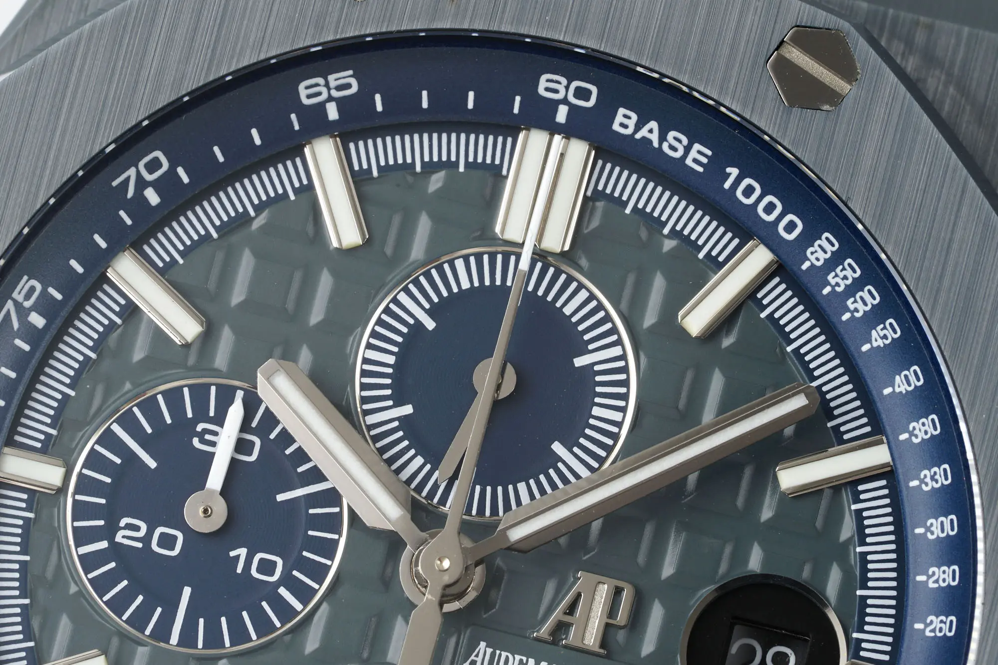 BF Factory Audemars Piguet Royal Oak Offshore 26400 Grey Chronograph –  Super Clone Watch Sophisticated 4750