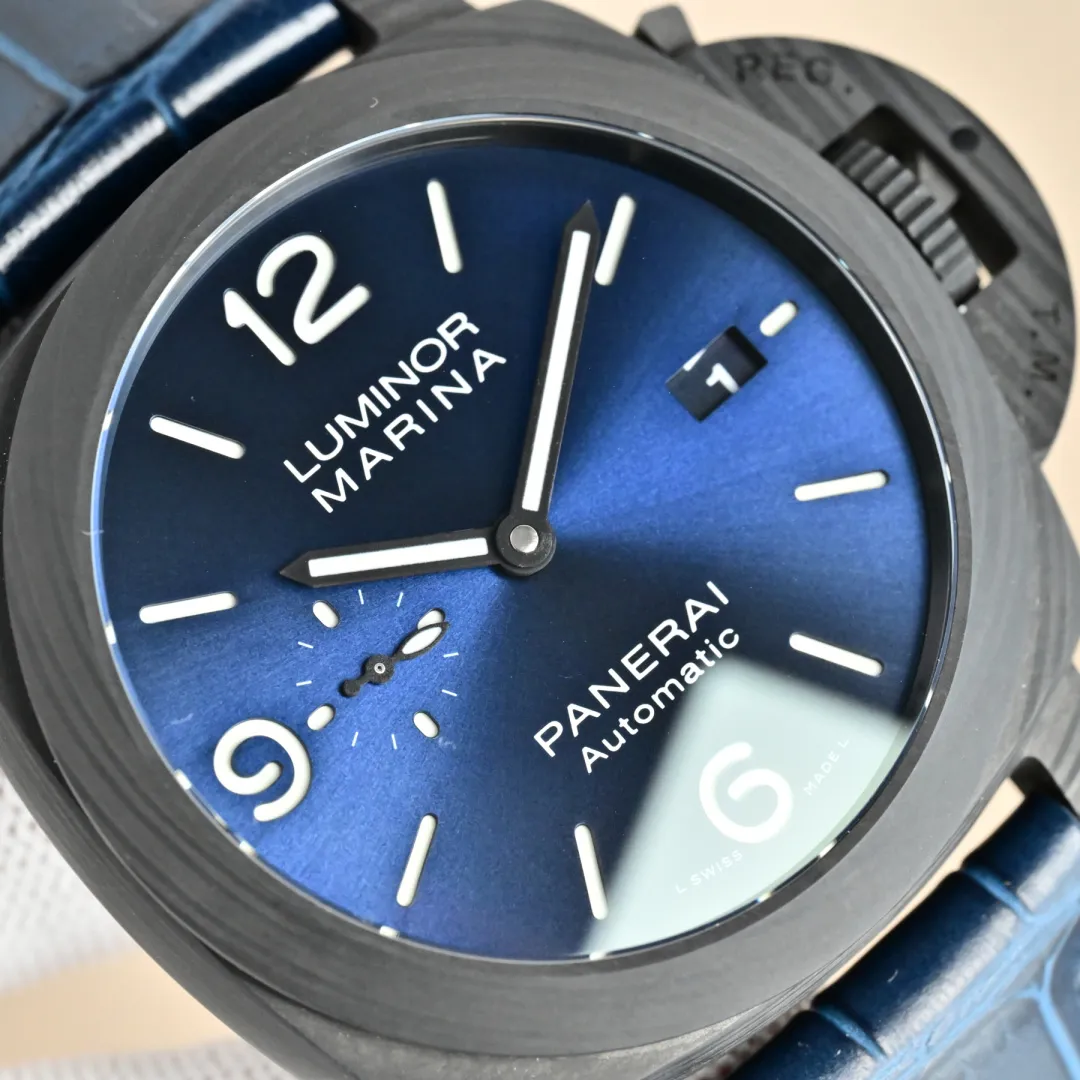 VS Factory Panerai Luminor Marina Automatic Blue Dial Black Carbon Case Blue Alligator Leather Strap Men’s Luxury Watch FlexibleFit 4406