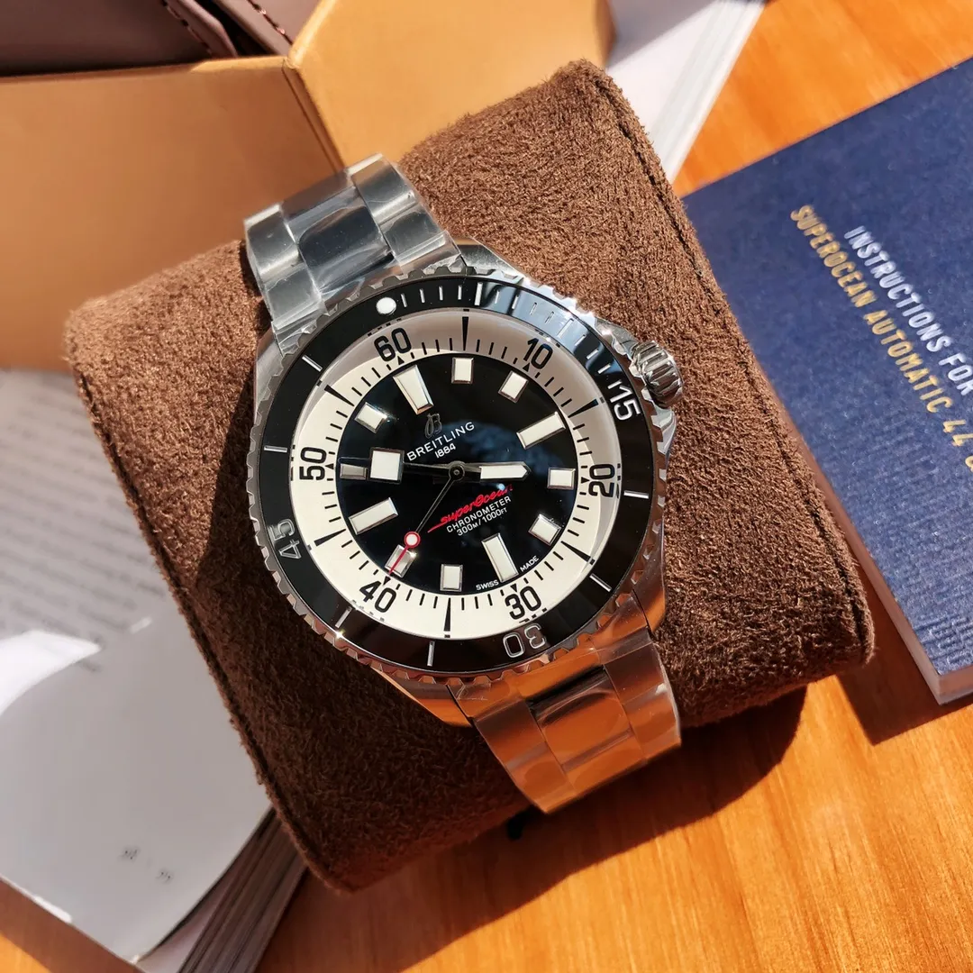 BLS Factory Breitling Superocean Automatic Black and White Panda Dial Stainless Steel Men’s Diver Wa StreetReady 2646
