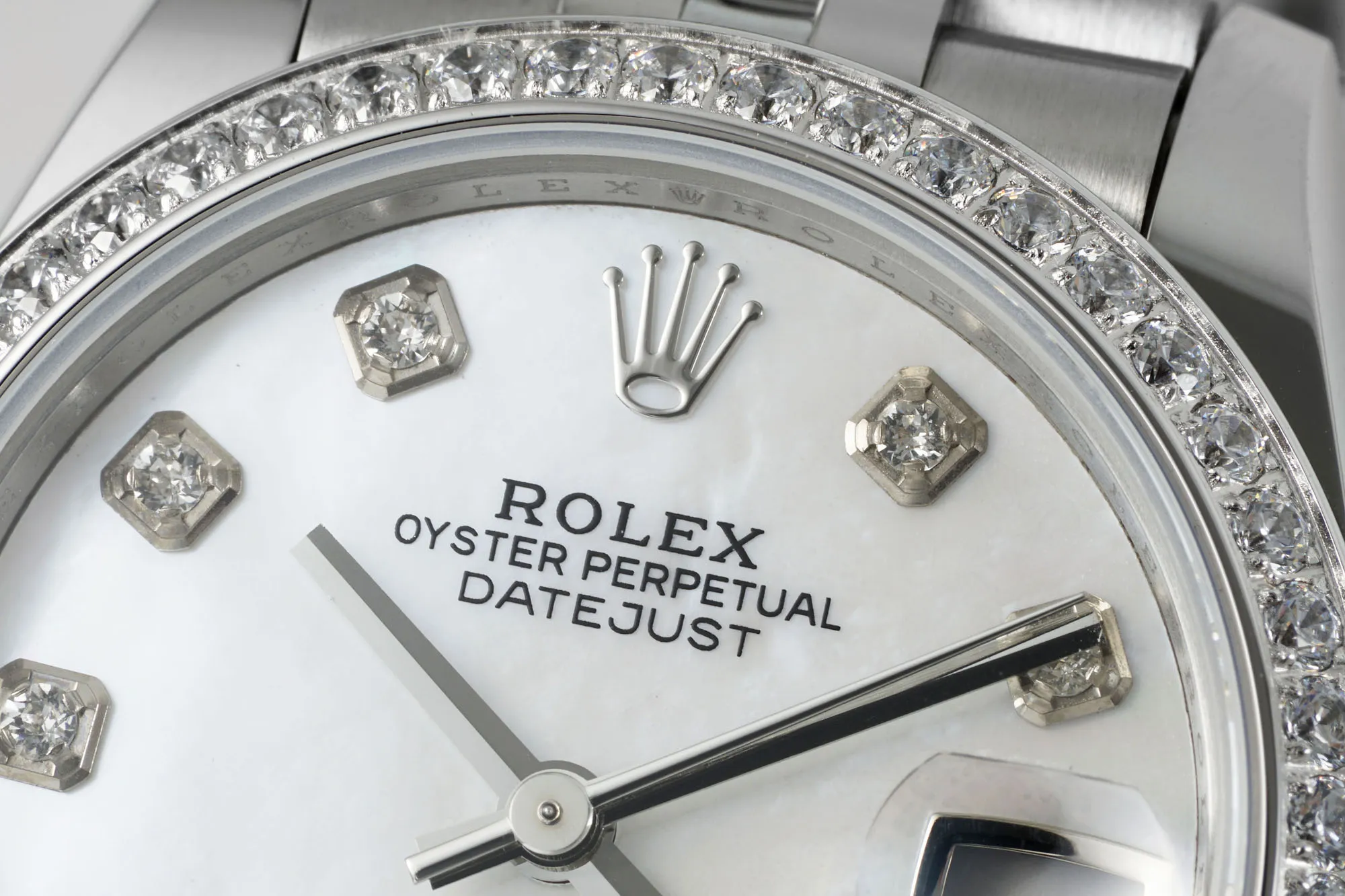 SportInspired AR Factory Rolex Datejust 31mm White Mother-of-Pearl Dial Diamond Bezel Stainless Steel Jubilee Bracelet Women’s Luxury Watch 4899