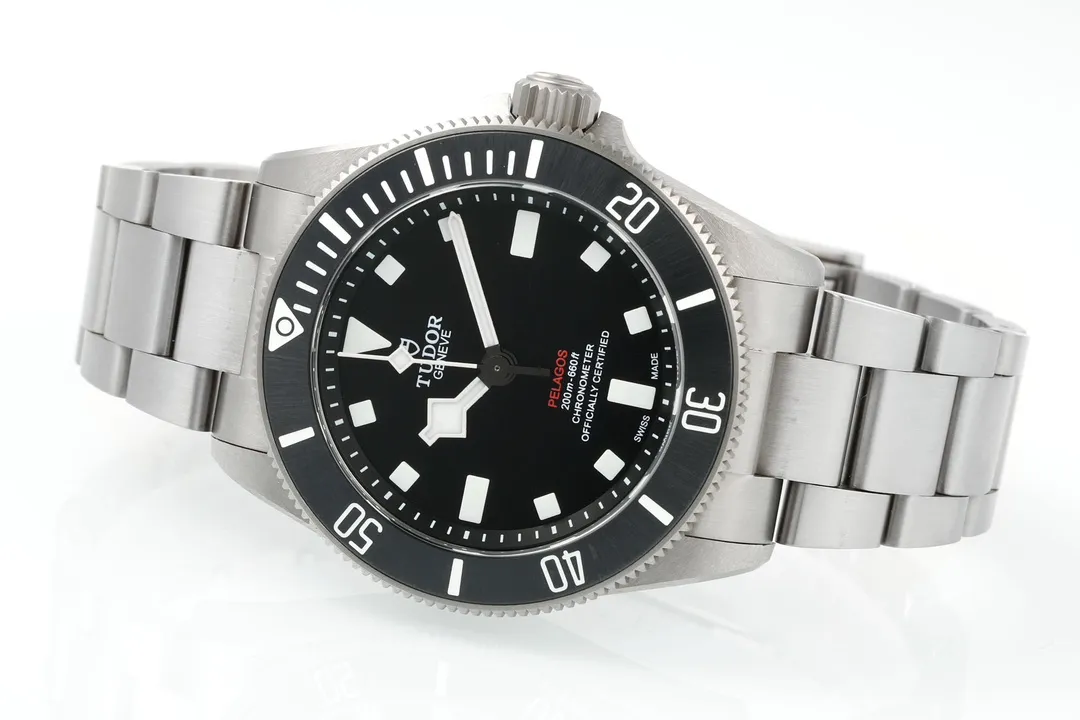 ZF Factory Tudor Pelagos Automatic Black Dial Titanium Diver’s Watch with Silver Metal Bracelet Packable 4292