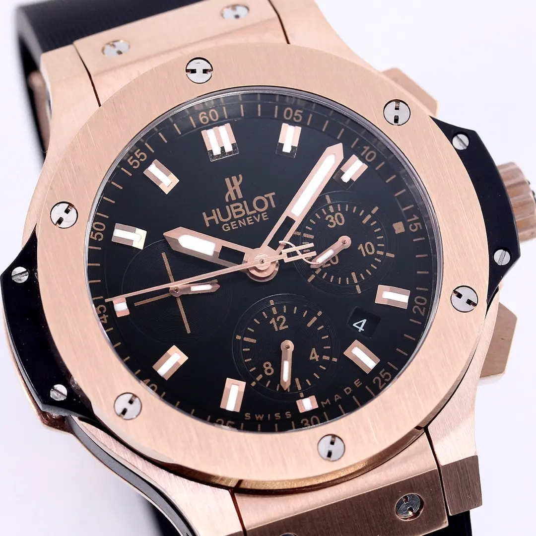 EyeCatching TMF Factory Hublot Big Bang 44mm Rose Gold Black Dial Rubber Strap Chronograph Super Clone Watch 7454