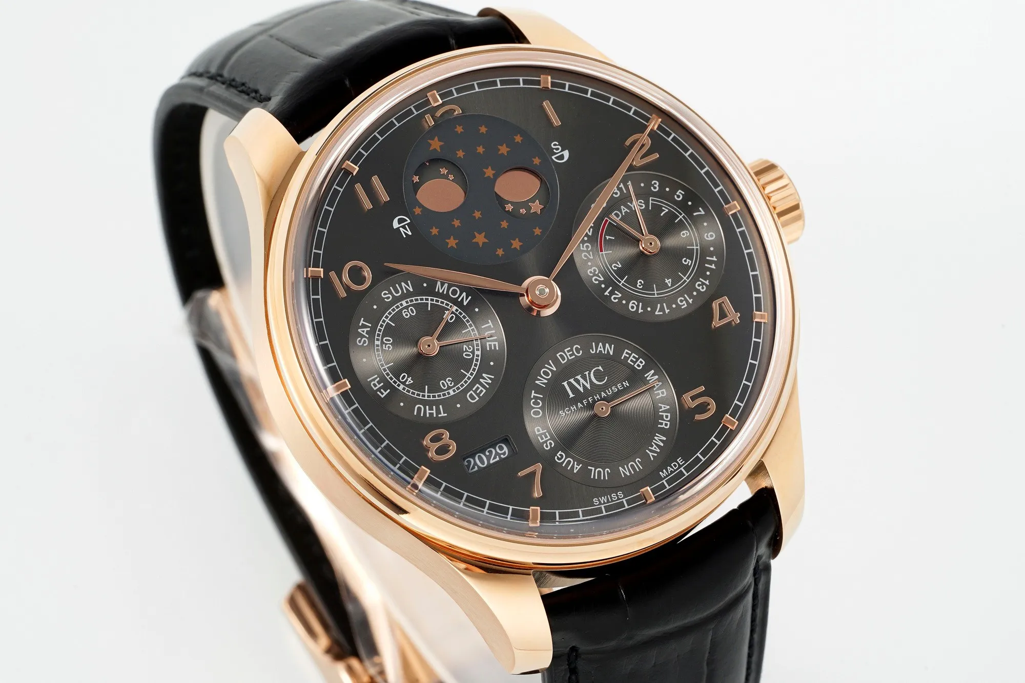 IWC Portugieser Perpetual Calendar Rose Gold Automatic Men’s Watch with Black Dial and Leather Strap Lightweight 4302