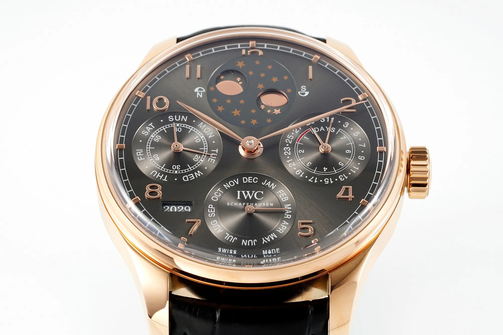 IWC Portugieser Perpetual Calendar Rose Gold Automatic Men’s Watch with Black Dial and Leather Strap Lightweight 4302