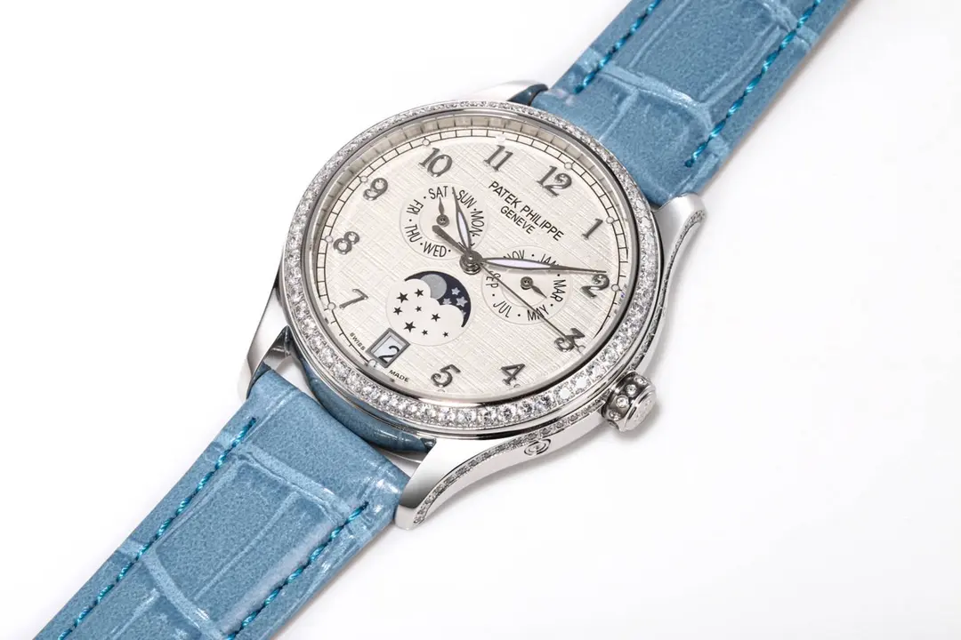 GR Factory Patek Philippe Complications 4947R Blue Leather Super Clone Replica Watch –  Replica Watches OnTrend 3537