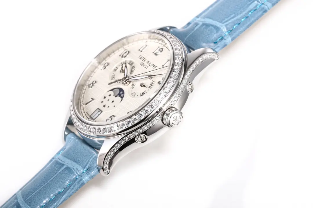 MP Factory Patek Philippe Complications 4947R Blue Leather Super Clone Replica Watch –  Replica Watches FreshLook 6729