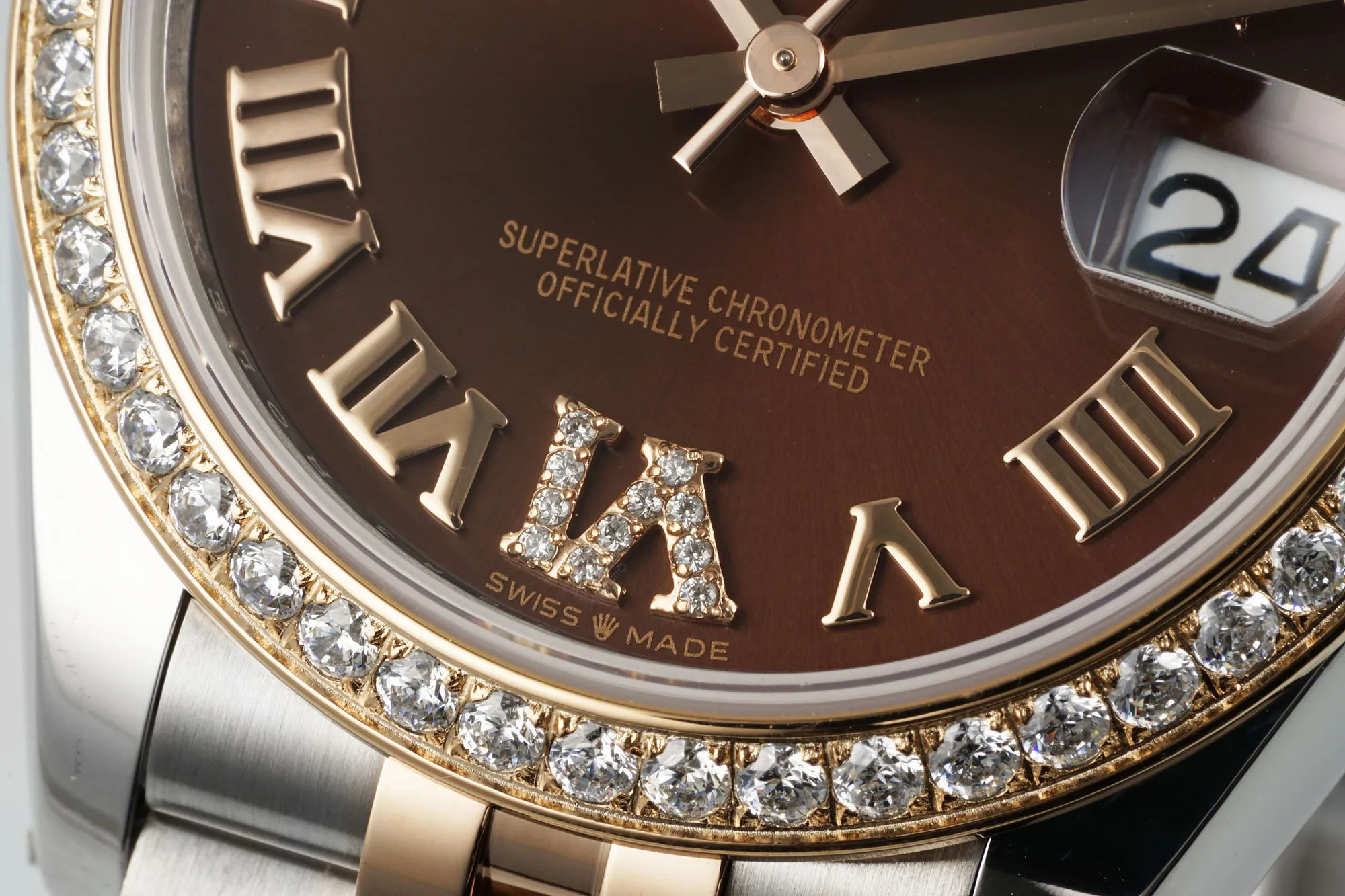 FlexibleFit AR Factory Rolex Lady-Datejust 31mm Chocolate Brown Dial with Roman Numerals, Diamond-Set Bezel, Two-Tone Oystersteel and Everose Gold Jubilee Bracelet Watch 4980
