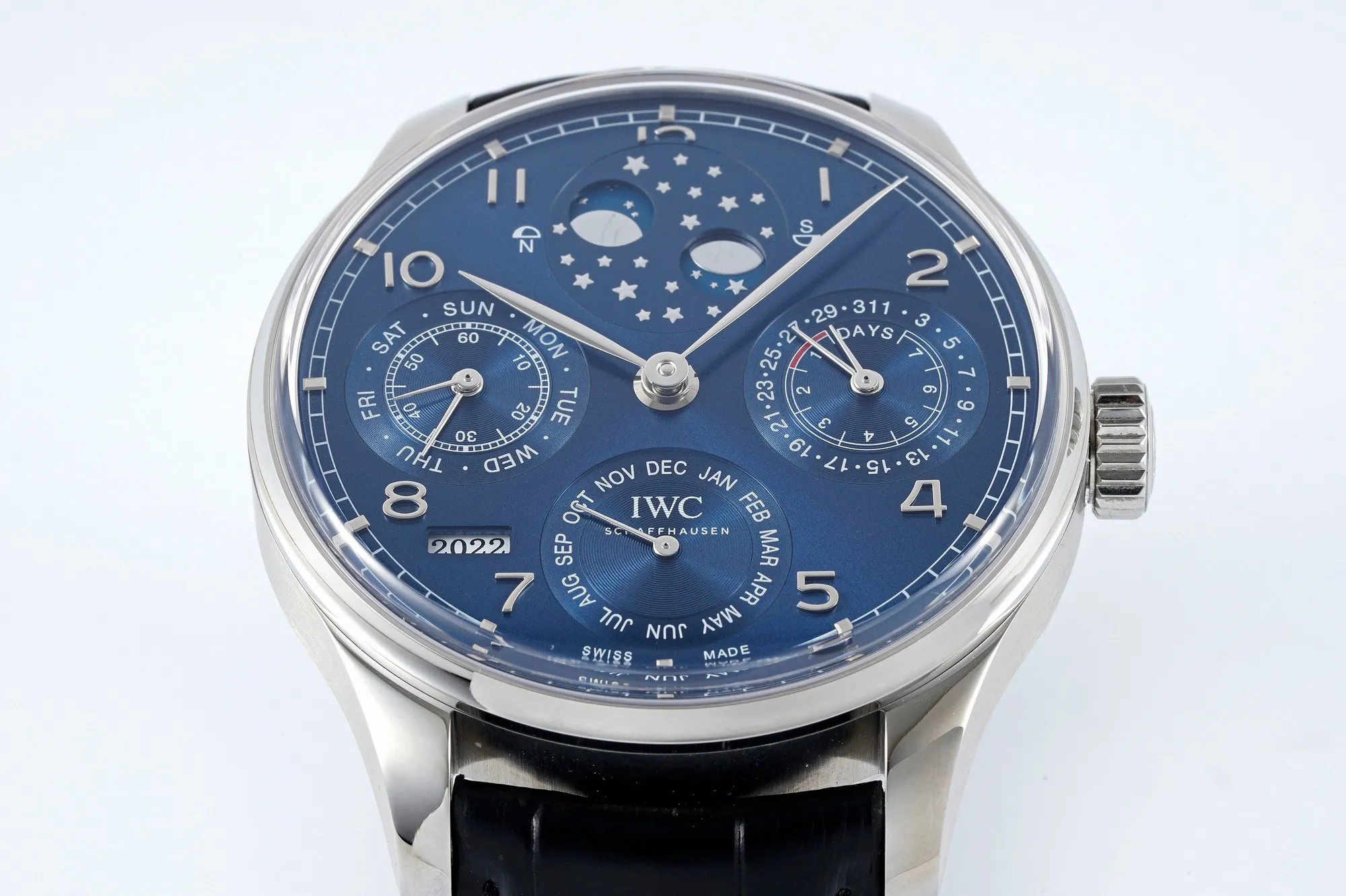 APS Factory IWC Schaffhausen Portugieser Perpetual Calendar Blue Dial Moonphase Black Leather Strap Men’s Luxury Watch Comfortable 4305