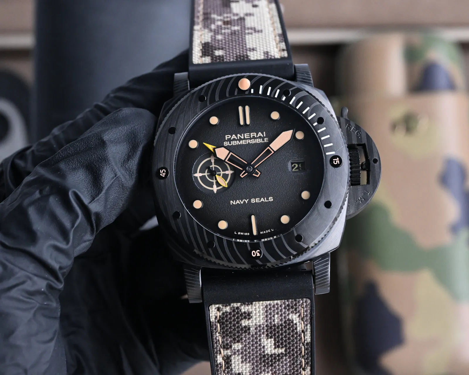 Minimalist Panerai Submersible Navy Seals Black Dial Titanium Case Camo Rubber Strap Men’s Dive Watch 819