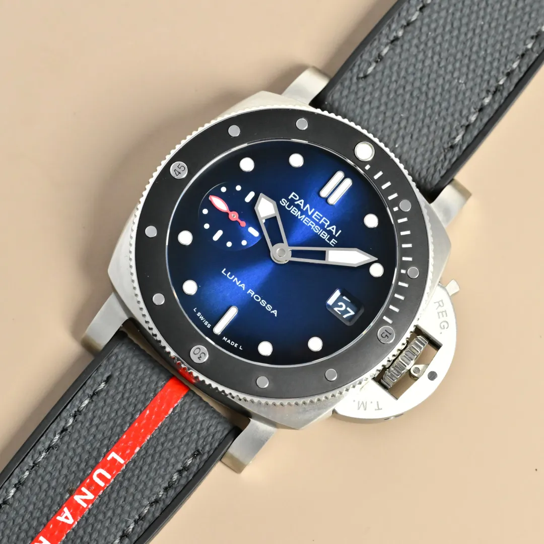 VS Factory Panerai Submersible Luna Rossa Automatic Blue Dial Grey Rubber Strap with Red Accents Men’s Dive Watch Attractive 789