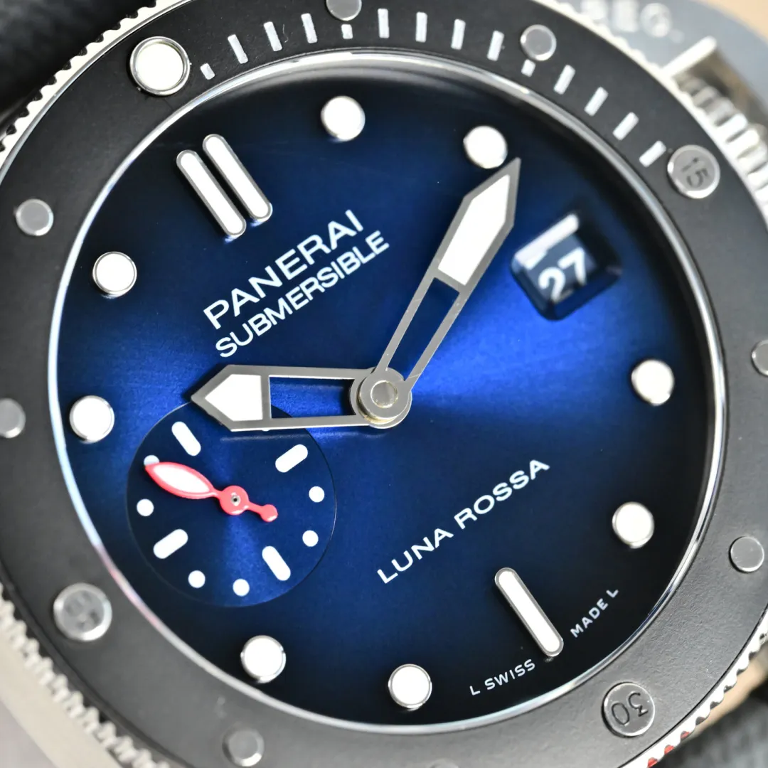 VS Factory Panerai Submersible Luna Rossa Automatic Blue Dial Grey Rubber Strap with Red Accents Men’s Dive Watch Attractive 789