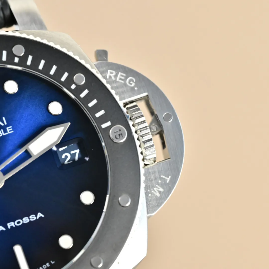 VS Factory Panerai Submersible Luna Rossa Automatic Blue Dial Grey Rubber Strap with Red Accents Men’s Dive Watch Attractive 789