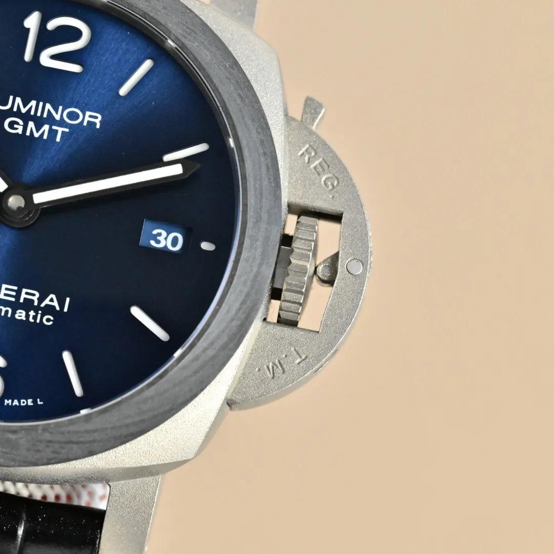 VS Factory Panerai Luminor GMT Automatic Blue Dial Stainless Steel Men’s Watch with Black Alligator Leather Strap Minimalist 791