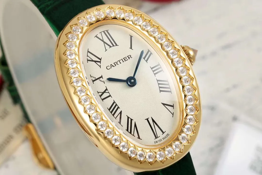 AF Factory Cartier Baignoire Oval Diamond-Set Yellow Gold Women’s Watch with Green Leather Strap and White Dial Breathable 5429