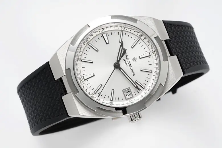 Lightweight PPF Factory Vacheron Constantin Overseas 4500V Series – Silver Dial, Black Rubber Strap, Luxury Steel Super Clone Watch – Best Replica Quality 4219