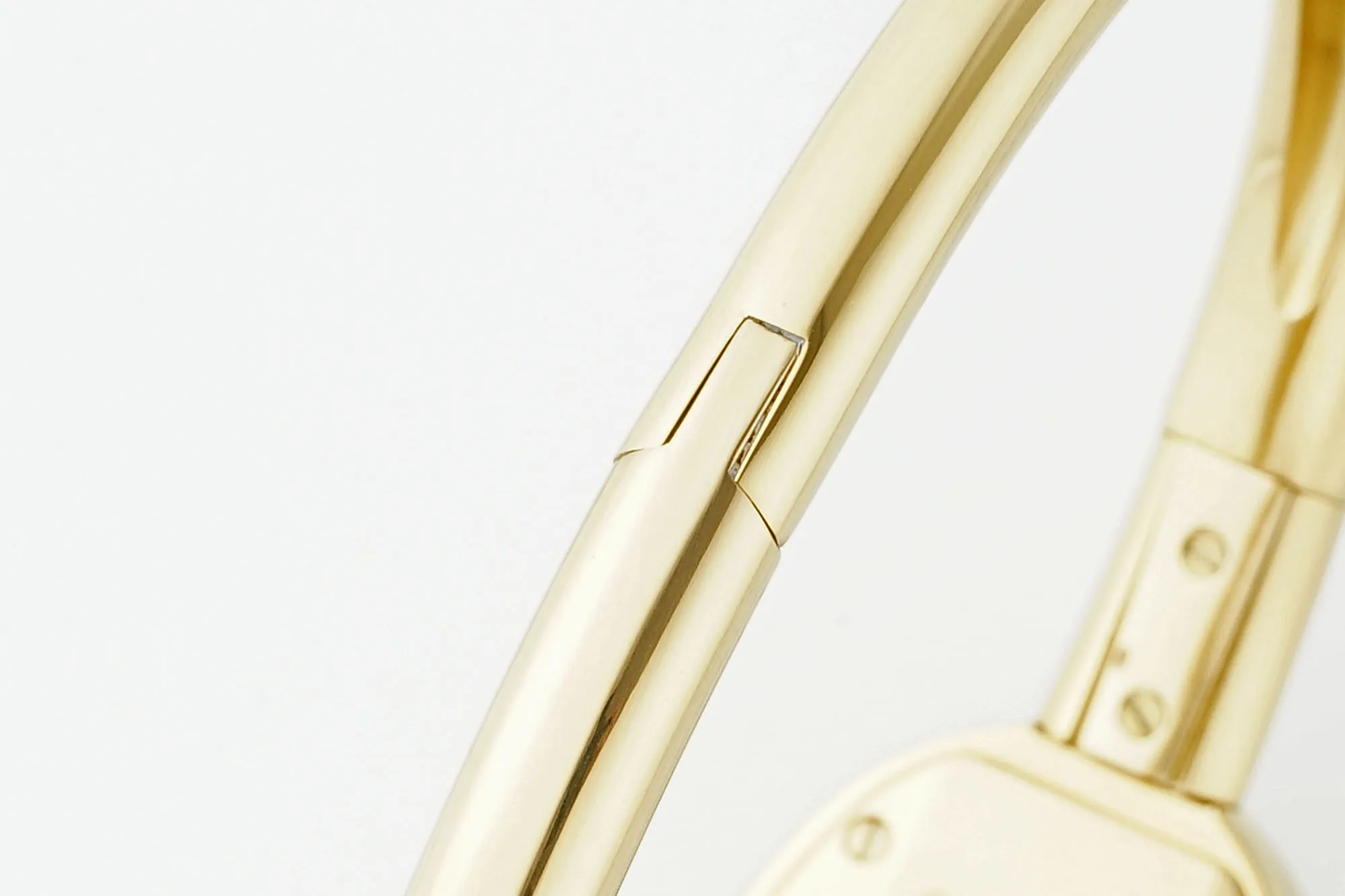 AF Factory Cartier Baignoire Yellow Gold Oval Bangle Watch with Cream Dial, Roman Numerals, and Black Cabochon Crown ModernLook 5431