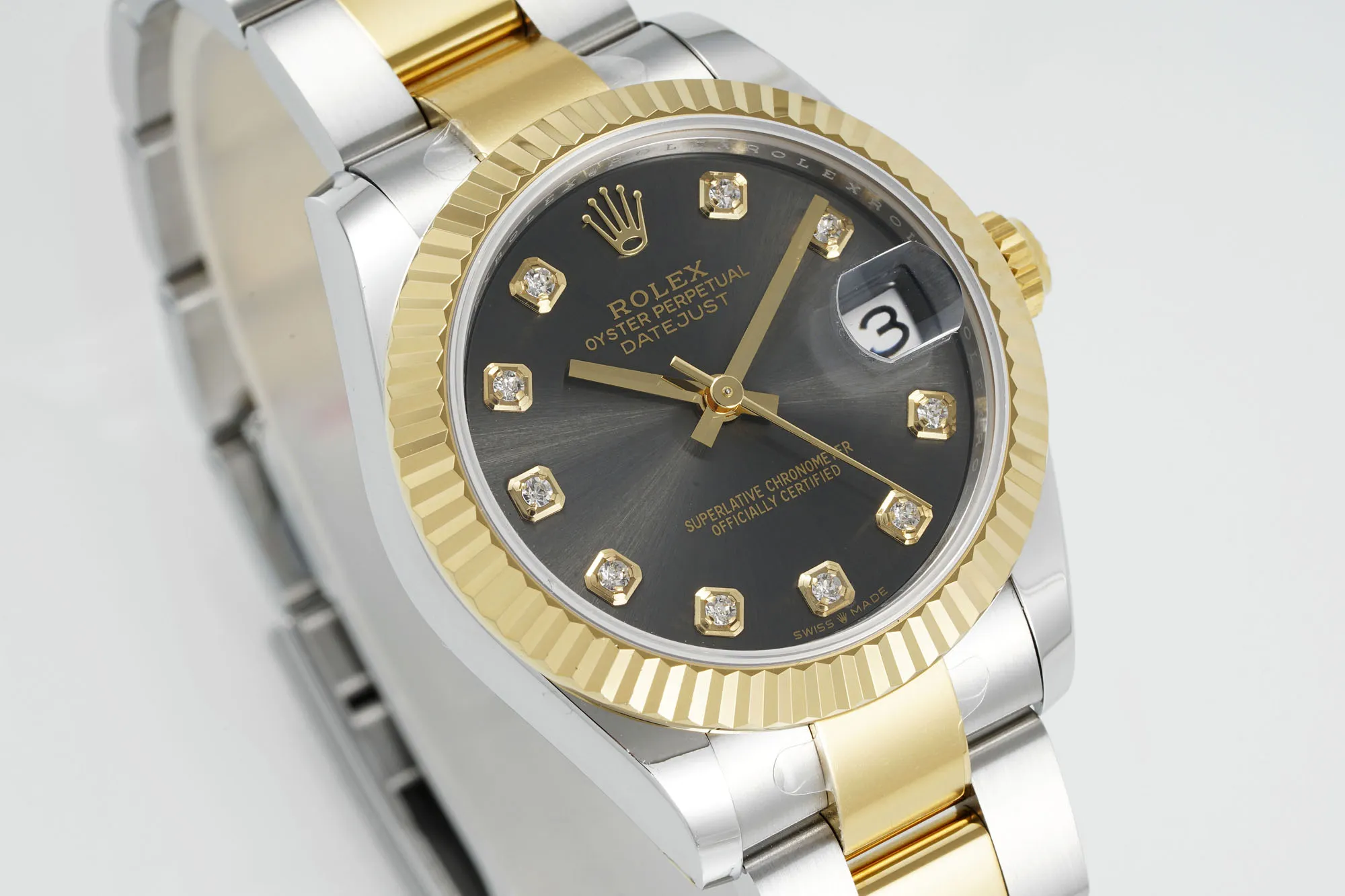 Comfortable AR Factory Rolex Lady-Datejust 31mm Two-Tone Yellow Gold and Stainless Steel Black Diamond Dial Fluted Bezel Oyster Bracelet Watch 187