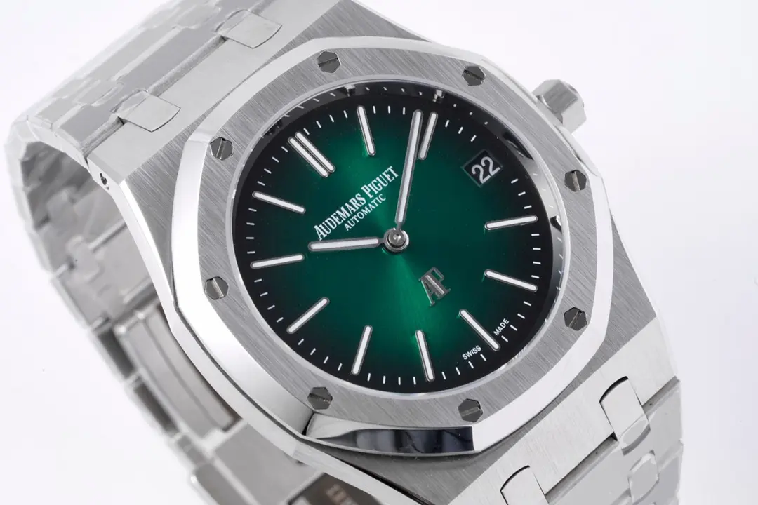 BF Factory Audemars Piguet Royal Oak 15202 Green Steel Super Clone Watch –  Replica RelaxedFit 4785