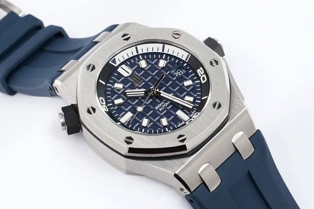 BF Factory Audemars Piguet Royal Oak Offshore 15720 Blue Rubber Super Clone Replica Watch Soft 4741