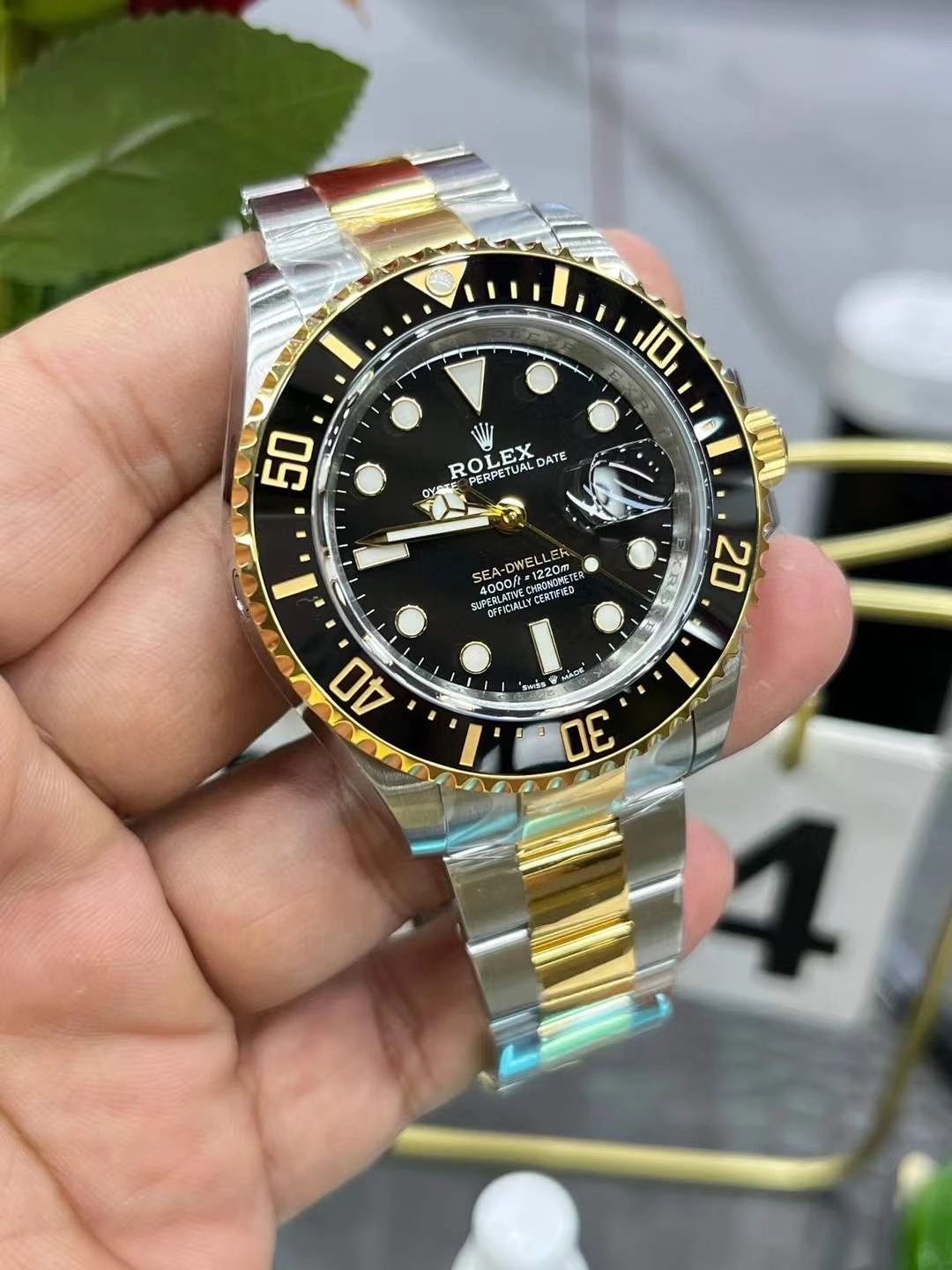 CBD Factory Rolex Sea-Dweller 43mm Two-Tone Yellow Gold Black Dial Ceramic Bezel Oyster Bracelet (126603) 1:1 Super Clone – DD3235 Movement Sporty 185
