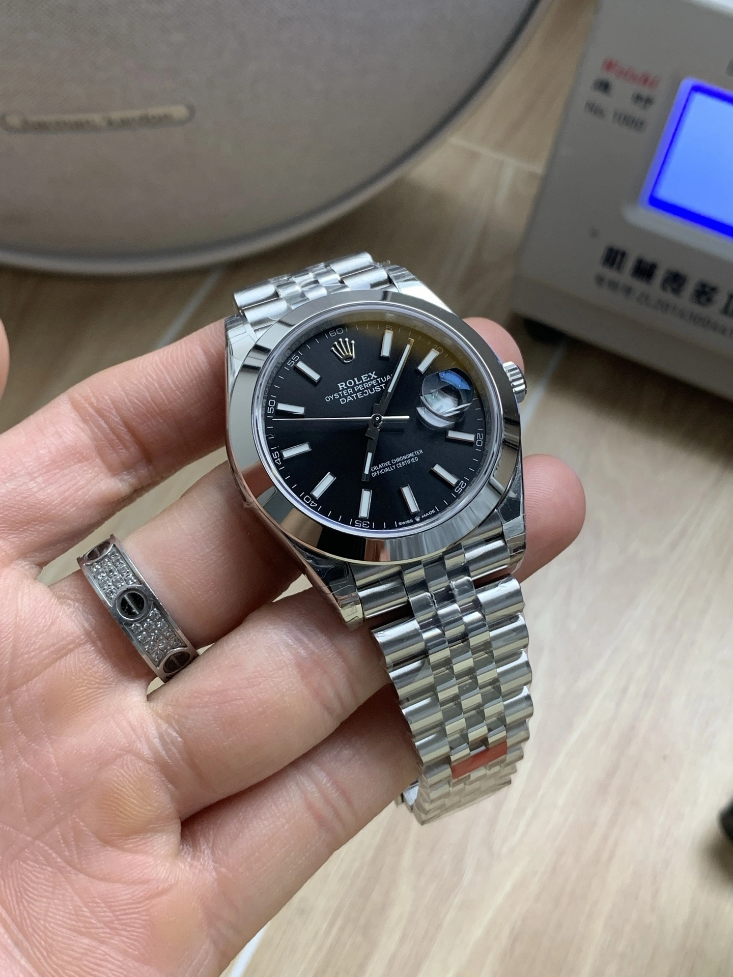 CBD Factory Rolex Datejust 41mm Black Dial Smooth Bezel Jubilee Bracelet (126300) 1:1 Super Clone – DD3235 Movement TimelessDesign 69