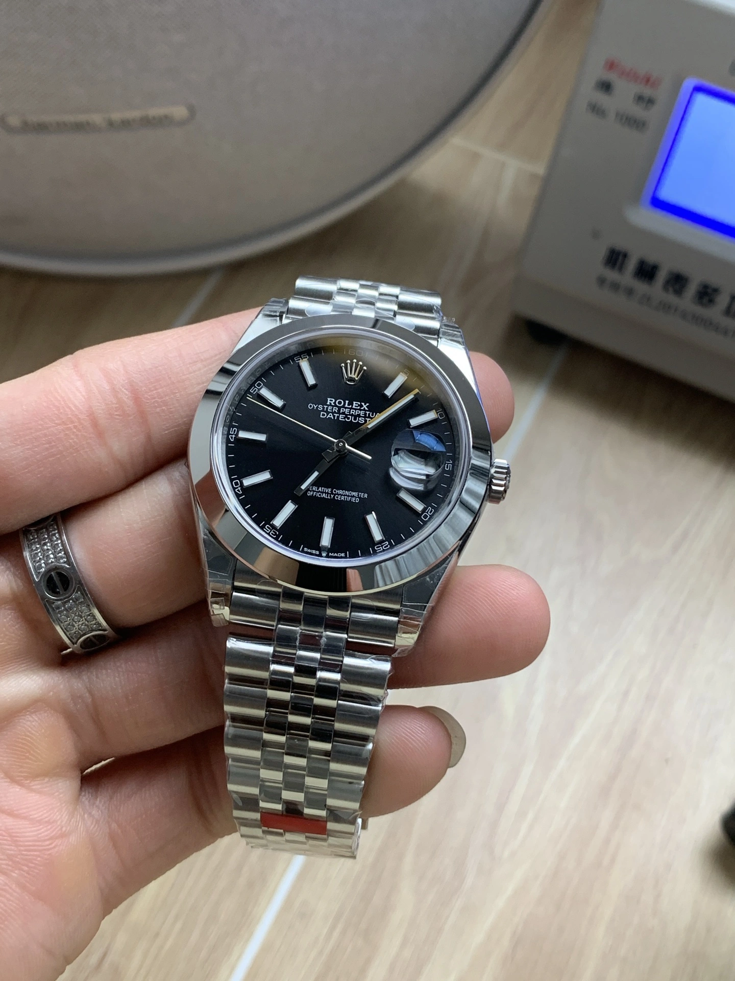 CBD Factory Rolex Datejust 41mm Black Dial Smooth Bezel Jubilee Bracelet (126300) 1:1 Super Clone – DD3235 Movement TimelessDesign 69