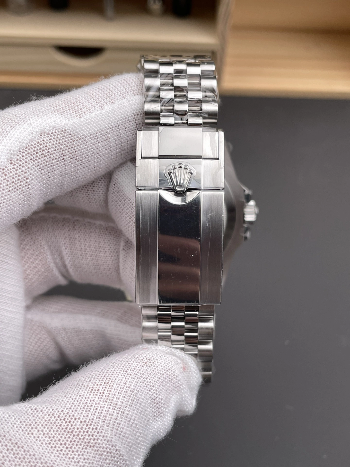 CBD Factory Rolex GMT-Master II “Batgirl” Black Blue Ceramic Bezel Jubilee Bracelet (m126710blnr-0002) 1:1 Super Clone – DD3285 Movement NewStyle 147