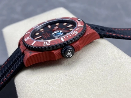 CBD Factory Rolex Submariner Date “DiW Red Devil” Layered Red Carbon (Custom Edition) 1:1 Super Clone – DD3135 Movement SoftTouch 201