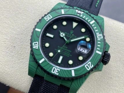 CBD Factory Rolex Submariner Date “DiW Green Devil” Layered Green Carbon (Custom Edition) 1:1 Super Clone – DD3135 Movement Minimalist 199