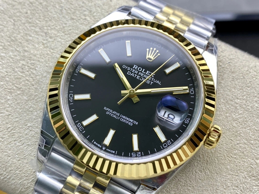 Breathable CBD Factory Rolex Datejust 41mm Two-Tone Yellow Gold Green Dial Fluted Bezel Jubilee Bracelet (126333) 1:1 Super Clone – DD3235 Movement 88