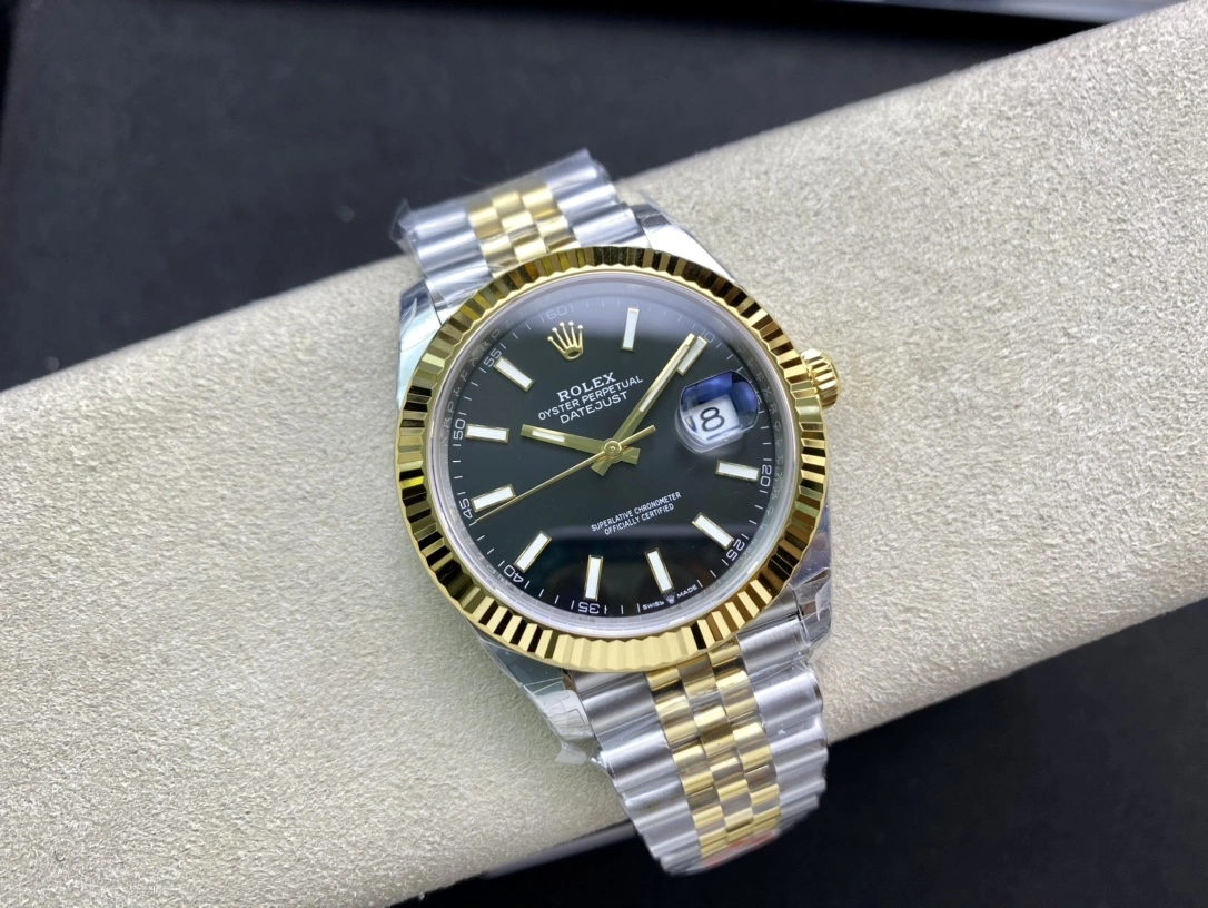 Breathable CBD Factory Rolex Datejust 41mm Two-Tone Yellow Gold Green Dial Fluted Bezel Jubilee Bracelet (126333) 1:1 Super Clone – DD3235 Movement 88