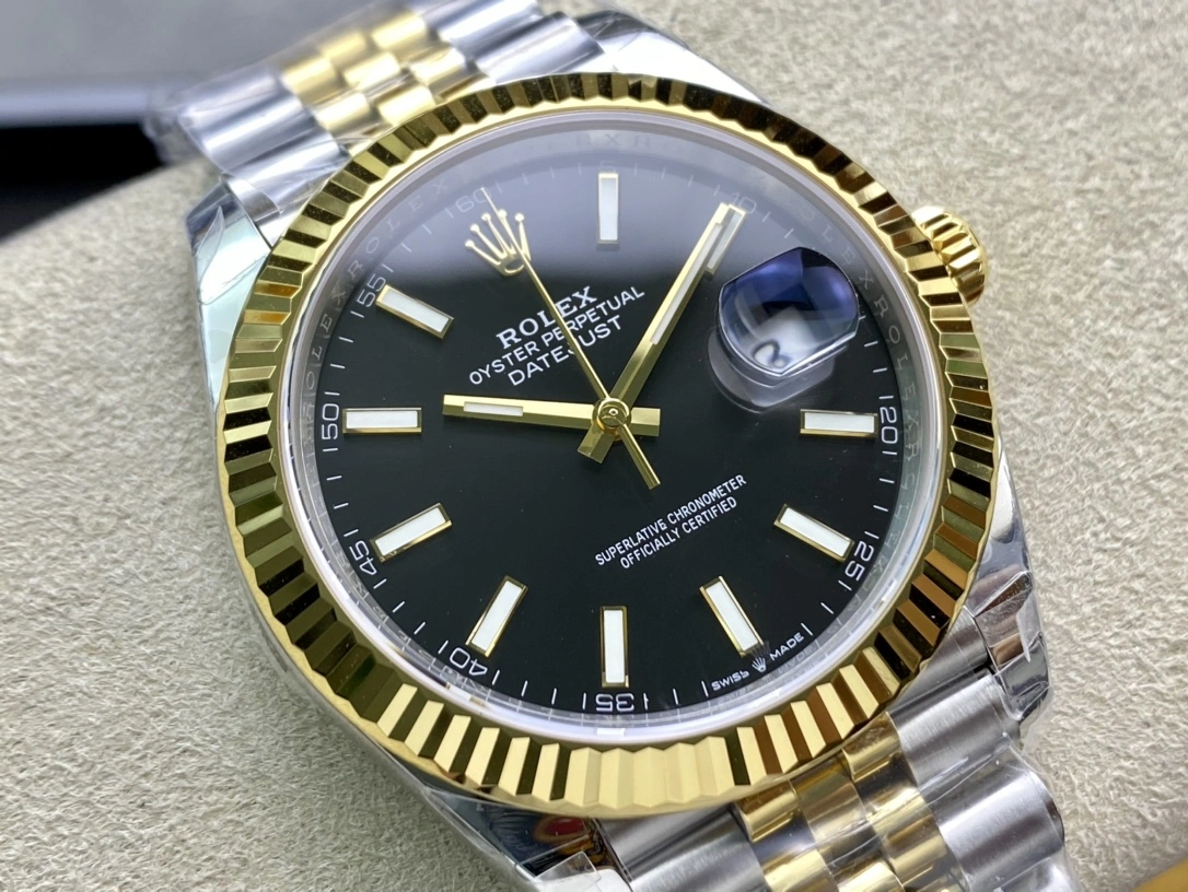 Breathable CBD Factory Rolex Datejust 41mm Two-Tone Yellow Gold Green Dial Fluted Bezel Jubilee Bracelet (126333) 1:1 Super Clone – DD3235 Movement 88