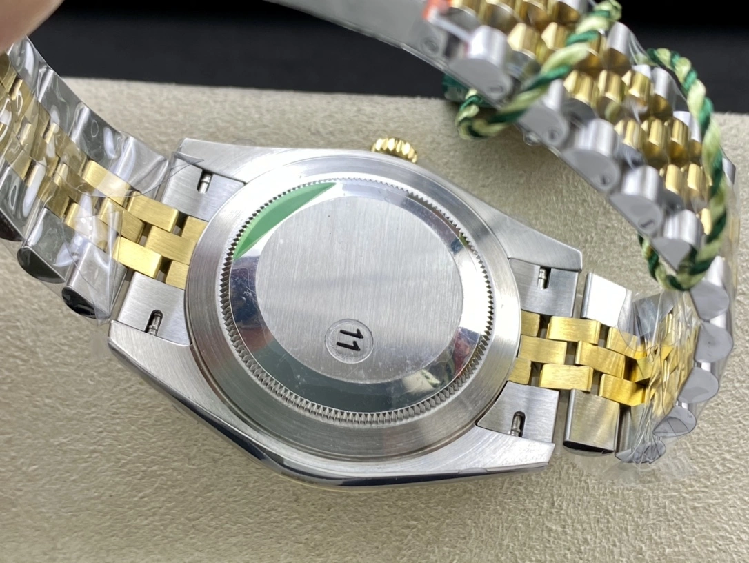 Breathable CBD Factory Rolex Datejust 41mm Two-Tone Yellow Gold Green Dial Fluted Bezel Jubilee Bracelet (126333) 1:1 Super Clone – DD3235 Movement 88