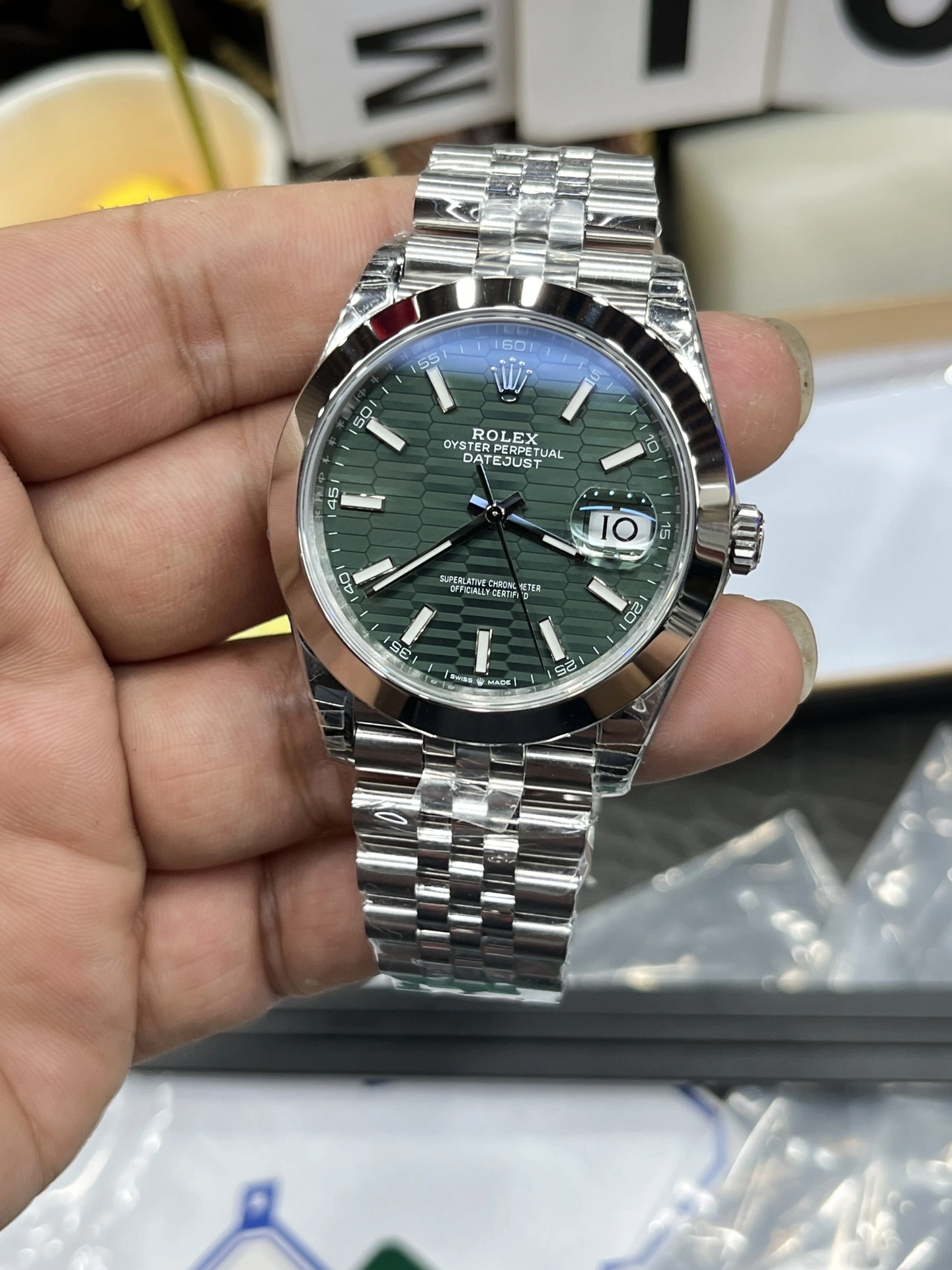 HighPerformance CBD Factory Rolex Datejust 41mm Green Fluted Motif Dial Smooth Bezel Jubilee Bracelet (126300) 1:1 Super Clone – DD3235 Movement 63