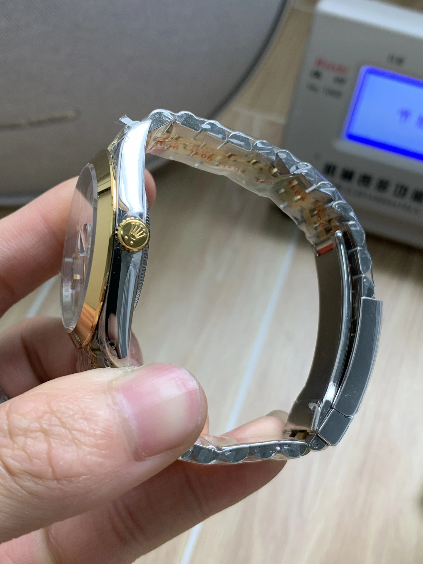 CBD Factory Rolex Datejust 41mm Two-Tone Yellow Gold White Dial Smooth Bezel Jubilee Bracelet (126303) 1:1 Super Clone – DD3235 Movement Trendsetting 91