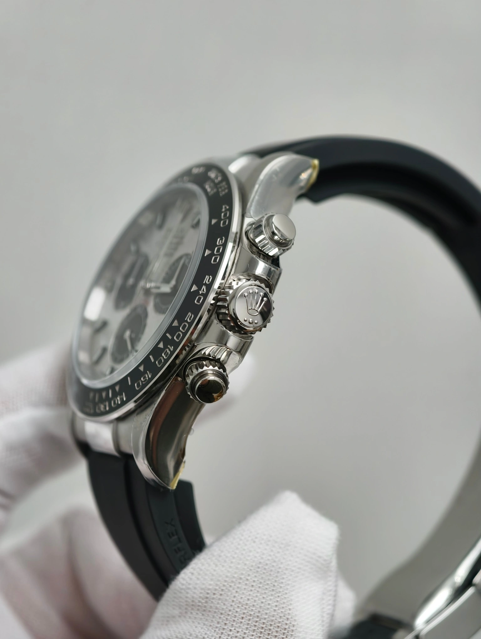 WeatherProof CBD Factory Rolex Daytona 40mm White Gold Meteorite Dial Rubber Strap (126519LN) 1:1 Super Clone – DD4131 Movement 19