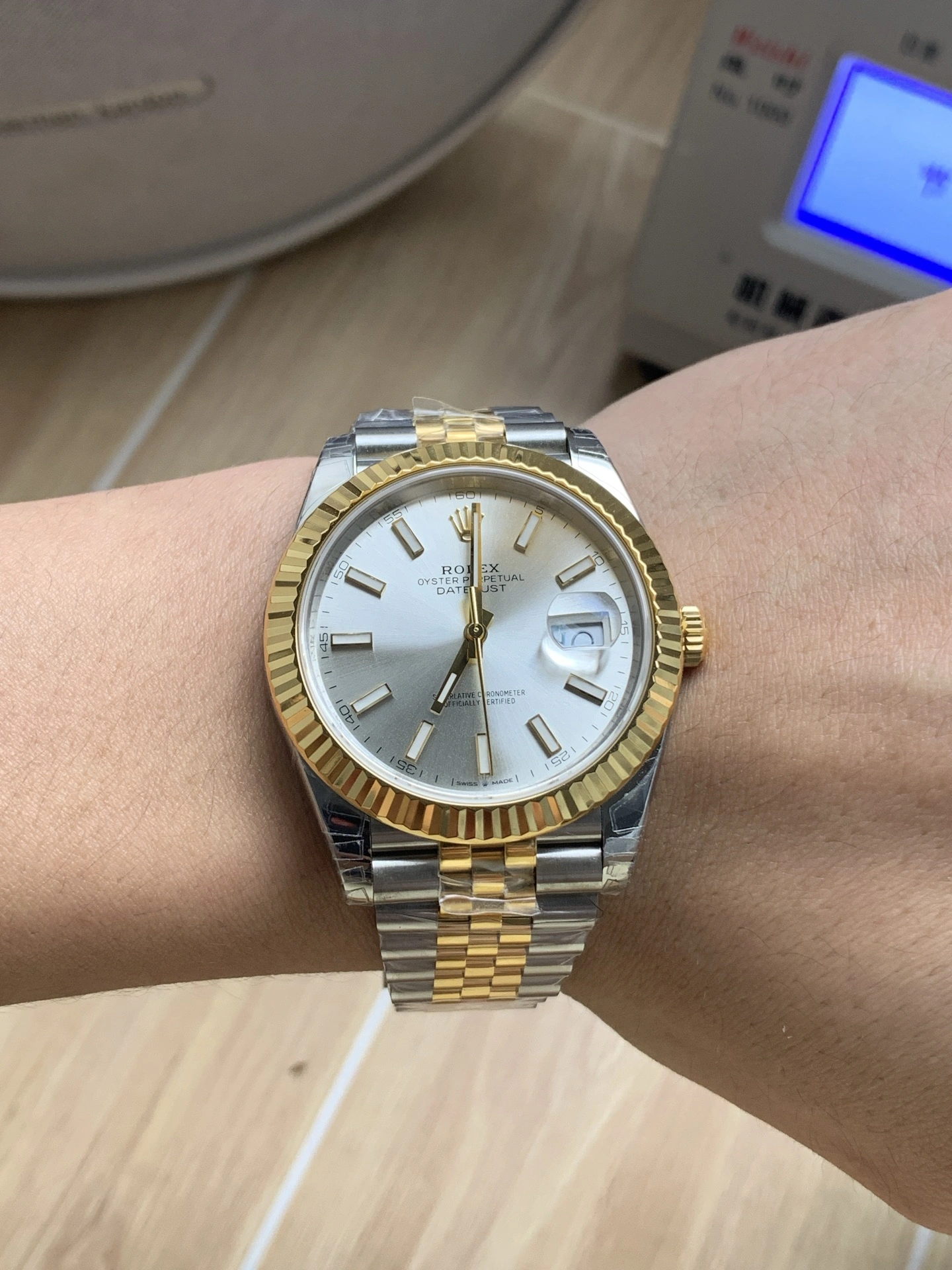 CBD Factory Rolex Datejust 41mm Two-Tone Yellow Gold Silver Dial Jubilee Bracelet (126333) 1:1 Super Clone – DD3235 Movement QuickDry 87