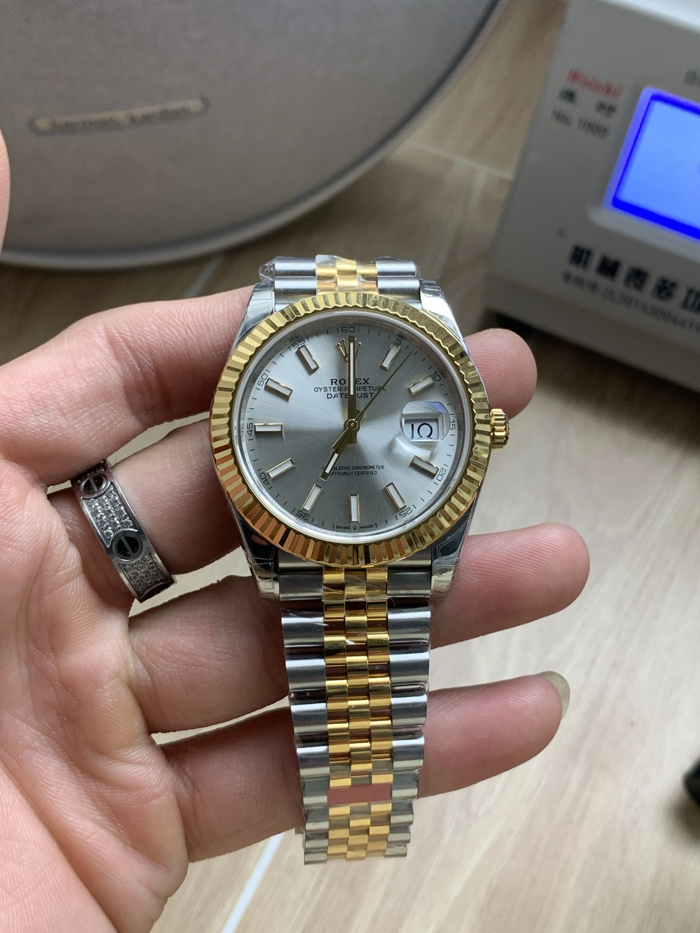 CBD Factory Rolex Datejust 41mm Two-Tone Yellow Gold Silver Dial Jubilee Bracelet (126333) 1:1 Super Clone – DD3235 Movement QuickDry 87