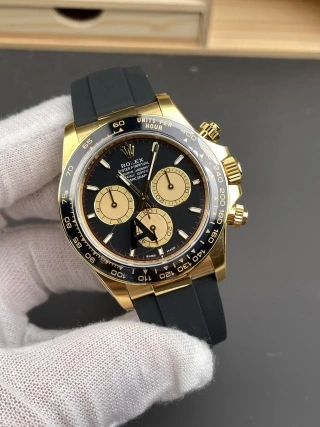CBD Factory Rolex Cosmograph Daytona 40mm Black Dial Yellow Gold Rubber Strap (126518LN) 1:1 Super Clone – DD4131 Movement Lightweight 16