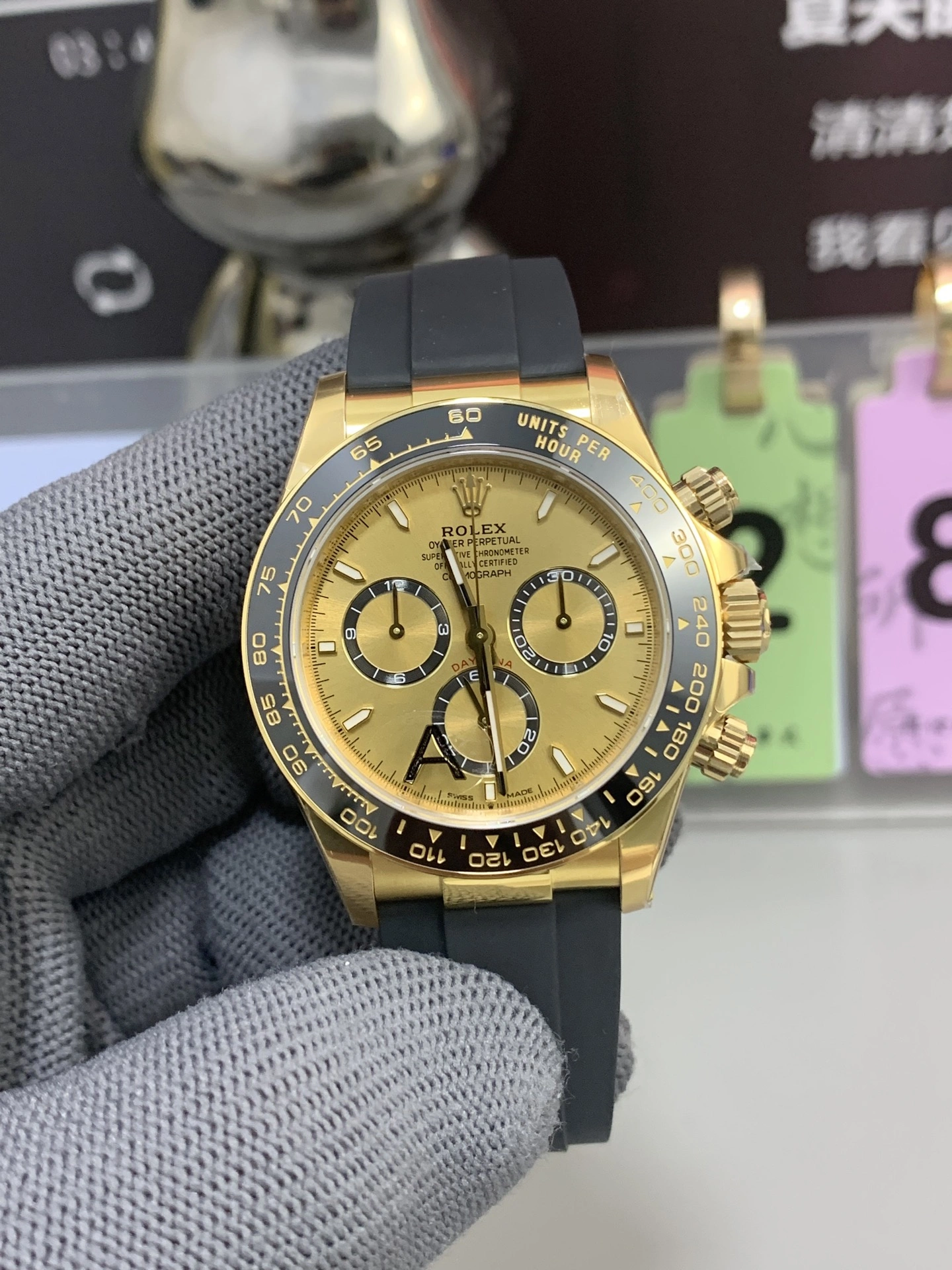 Effortless CBD Factory Rolex Cosmograph Daytona 40mm “Pikachu” Champagne Dial Yellow Gold Rubber Strap (126518LN) 1:1 Super Clone – DD4131 Movement 28
