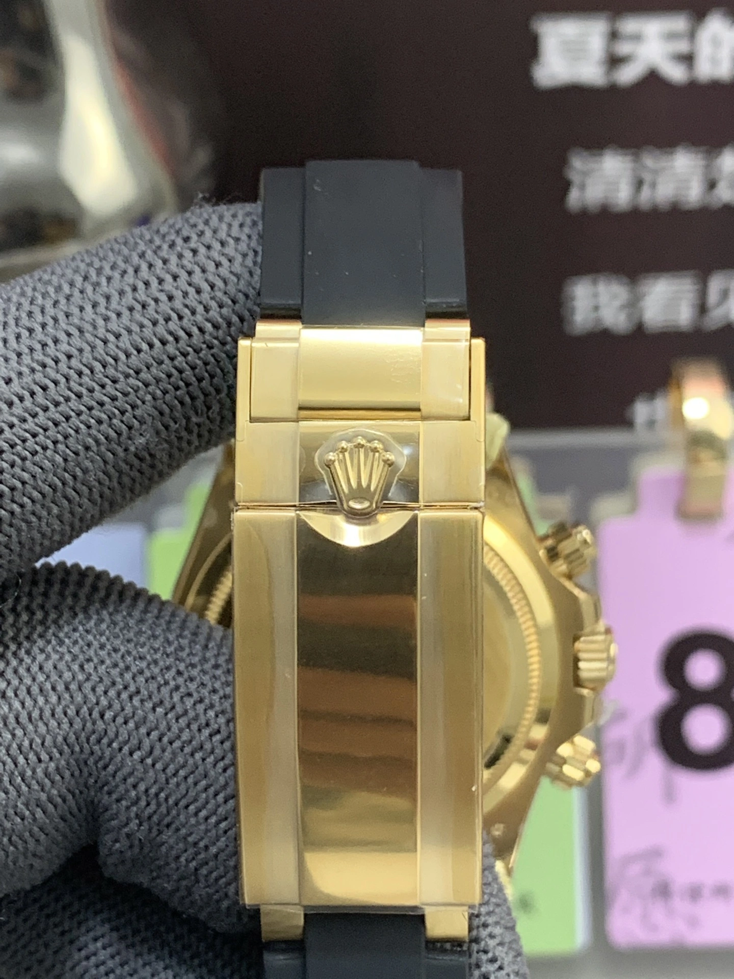 Effortless CBD Factory Rolex Cosmograph Daytona 40mm “Pikachu” Champagne Dial Yellow Gold Rubber Strap (126518LN) 1:1 Super Clone – DD4131 Movement 28