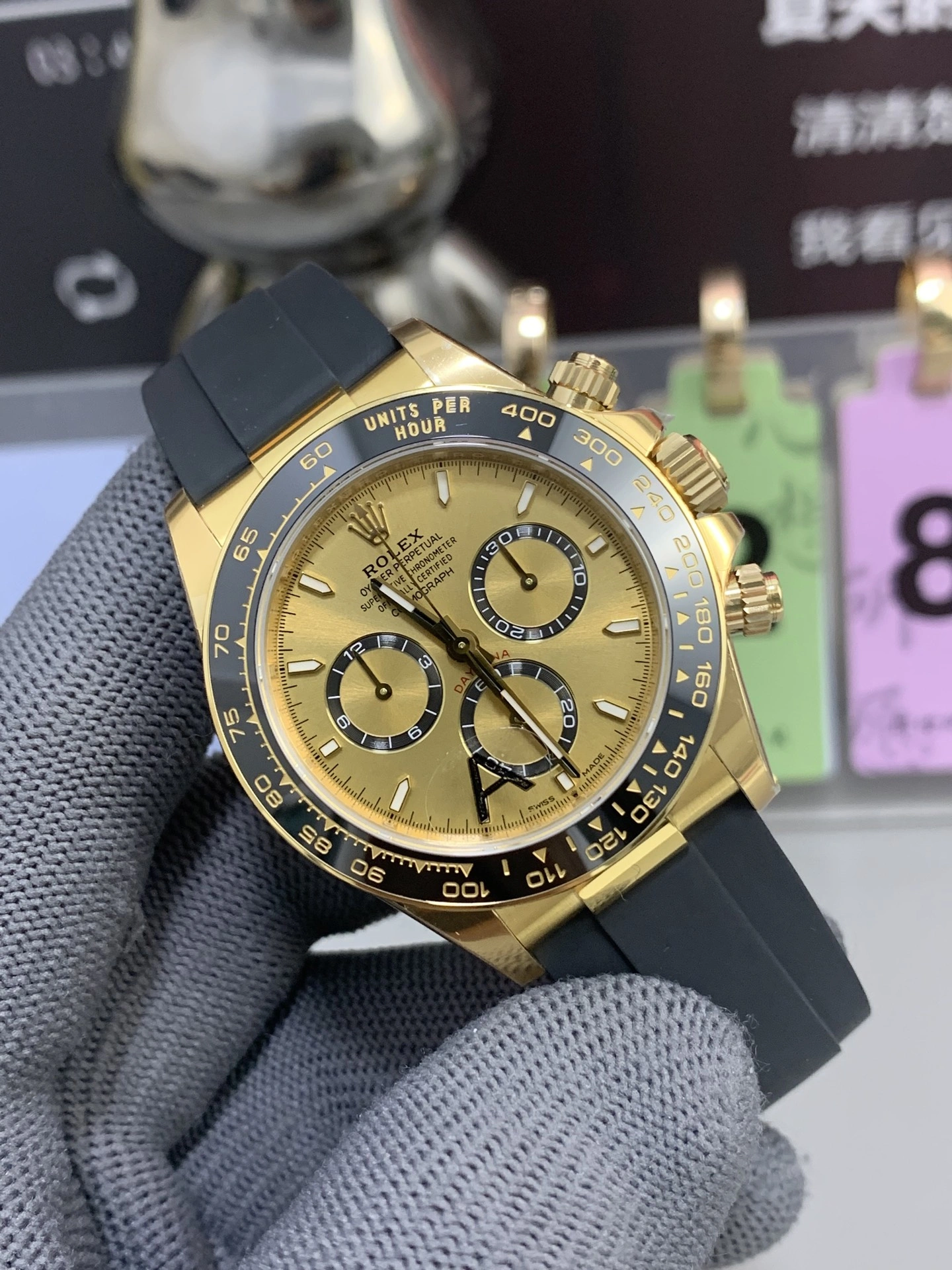 Effortless CBD Factory Rolex Cosmograph Daytona 40mm “Pikachu” Champagne Dial Yellow Gold Rubber Strap (126518LN) 1:1 Super Clone – DD4131 Movement 28
