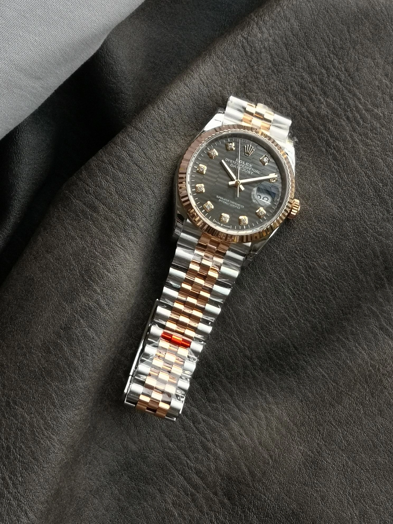 CBD Factory Rolex Datejust 36 Two-Tone Everose Gold Slate Grey Fluted Motif Diamond Dial (126231) 1:1 Super Clone – DD3235 Movement StreetReady 95