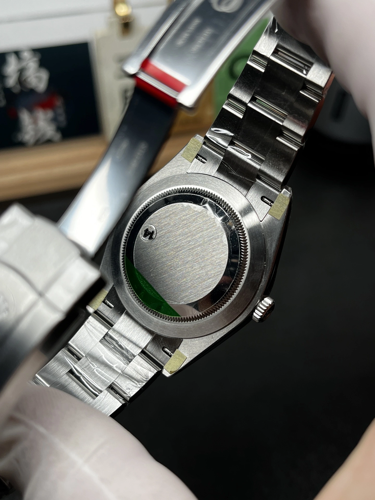 Comfortable CBD Factory Rolex Oyster Perpetual 41mm “Rolex Green” Lacquer Dial Smooth Bezel Oyster Bracelet (124300) 1:1 Super Clone – DD3230 Movement 176