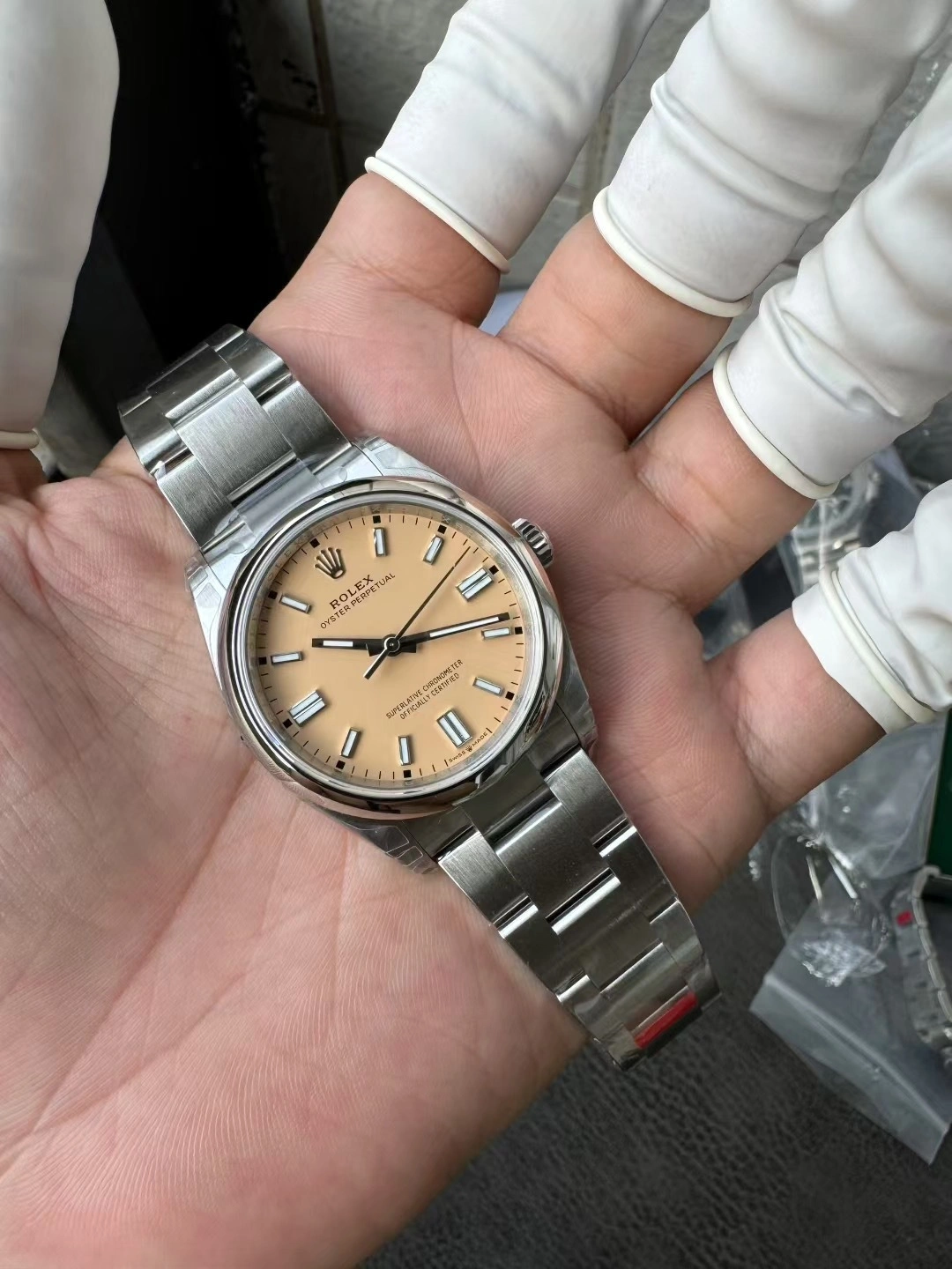 CBD Factory Rolex Oyster Perpetual 36mm Candy Pink Lacquer Dial Smooth Bezel Oyster Bracelet (126000) 1:1 Super Clone – DD3230 Movement Fashionable 177
