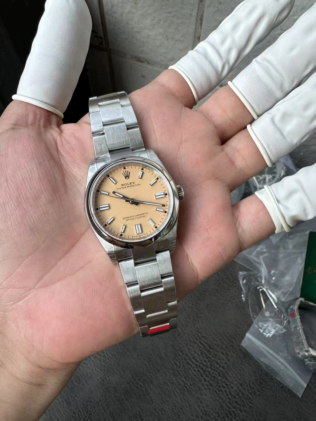 CBD Factory Rolex Oyster Perpetual 36mm Candy Pink Lacquer Dial Smooth Bezel Oyster Bracelet (126000) 1:1 Super Clone – DD3230 Movement Fashionable 177