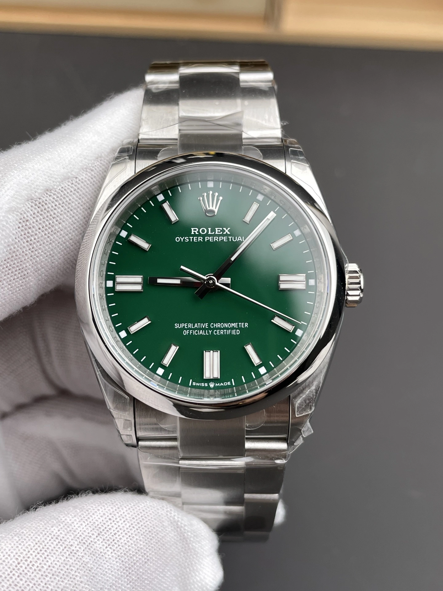 CBD Factory Rolex Oyster Perpetual 36mm “Rolex Green” Lacquer Dial Smooth Bezel Oyster Bracelet (126000) 1:1 Super Clone – DD3230 Movement SmartChoice 187